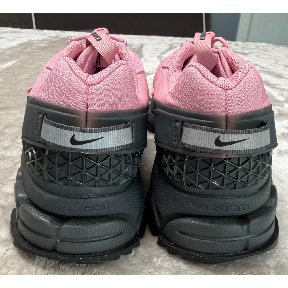 Nike Vomero 5 Roam Elemental Pink Anthracite Gray Sneakers Womens Size 10 - Picture 5 of 8
